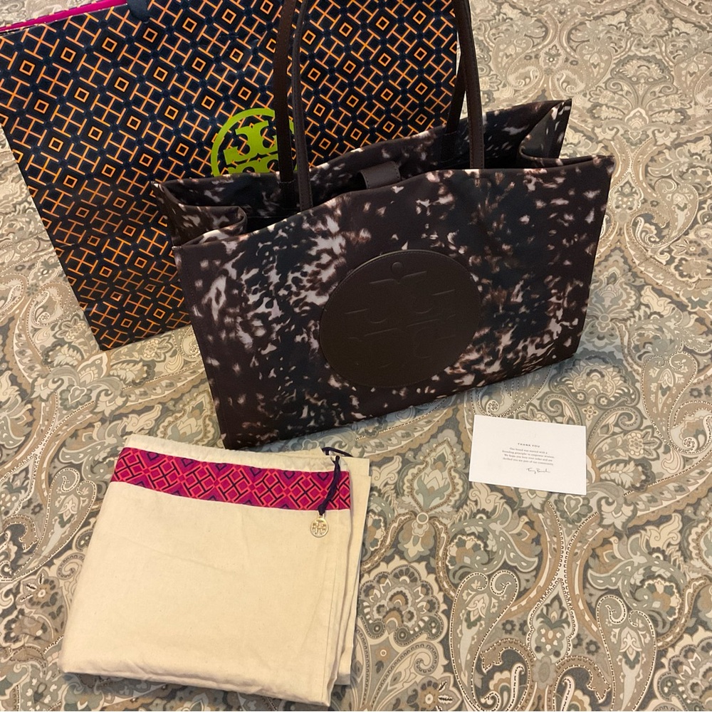 NWOT Tory Burch Ella Print Fall Down Tote Bag - Picture 2 of 16